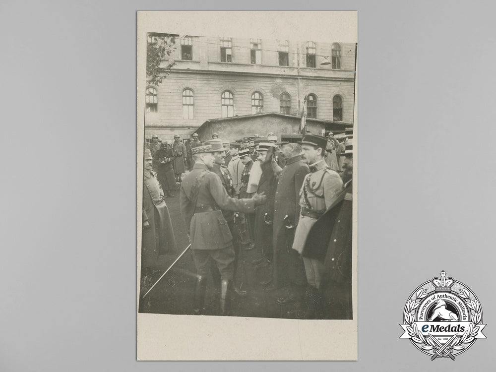 international.10_eastern_european_pre-_second_war_photographs_bb_2633_1