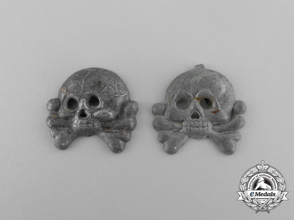 a_pair_of_panzer_collar_skulls_bb_2813