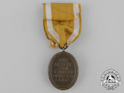 a_third_reich_period_german_defence_wall(_west_wall)_medal_in_its_original_packet_of_issue_bb_2855