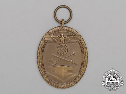 a_german_defence_wall(_west_wall)_medal_in_its_packet_of_issue_by_friedrich_orth_of_vienna_bb_3066