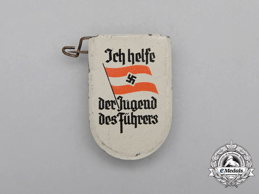 a_hj“_i’m_helping_the_youth_of_the_führer”_donation_badge_bb_3082