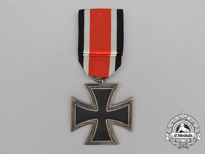an_iron_cross1939_second_class_accompanied_by_its_boutonniere_bb_3434