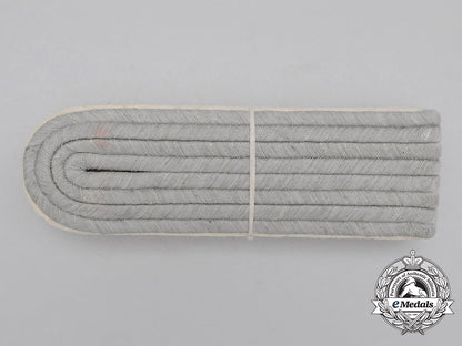 a_mint&_unissued_pair_of_hermann_göring_division_shoulder_boards_bb_3480