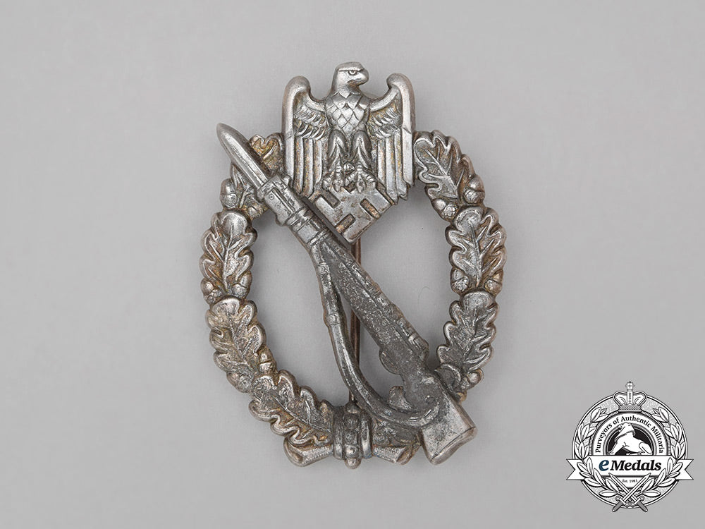 an_early_second_war_german_silver_grade_infantry_assault_badge_bb_3620