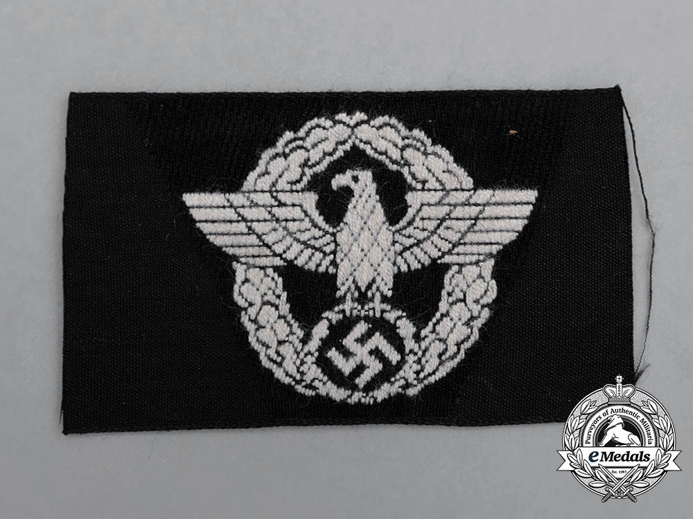 a_single_mint_and_unissued_m43_police/_gendarmerie_overseas_cap_insignia_bb_3867