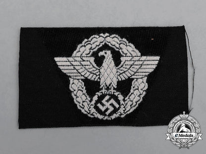 a_single_mint_and_unissued_m43_police/_gendarmerie_overseas_cap_insignia_bb_3867