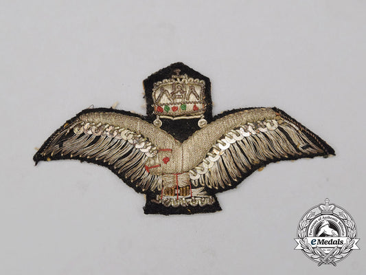 hungaria,_kingdom._a_air_force_warrant_officer's/_sergeant's_cap_badge_bb_4103_1_1