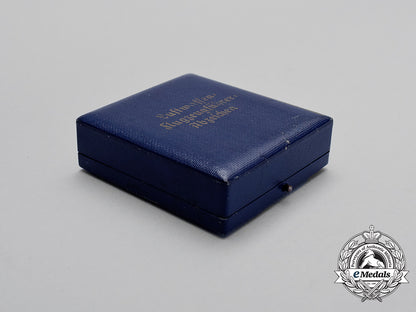 a_fine_early_quality_manufacture_cased_luftwaffe_pilot’s_badge_by_wilhelm_deumer_bb_4413