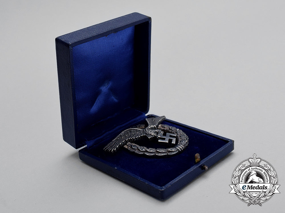 a_fine_early_quality_manufacture_cased_luftwaffe_pilot’s_badge_by_wilhelm_deumer_bb_4414