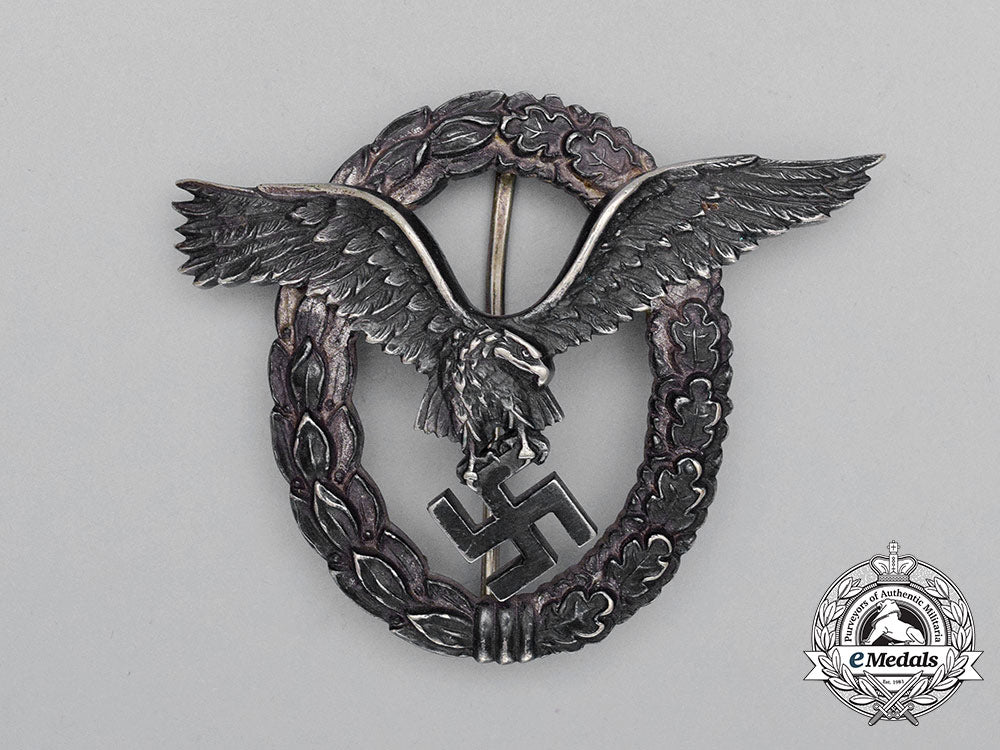 a_fine_early_quality_manufacture_cased_luftwaffe_pilot’s_badge_by_wilhelm_deumer_bb_4415