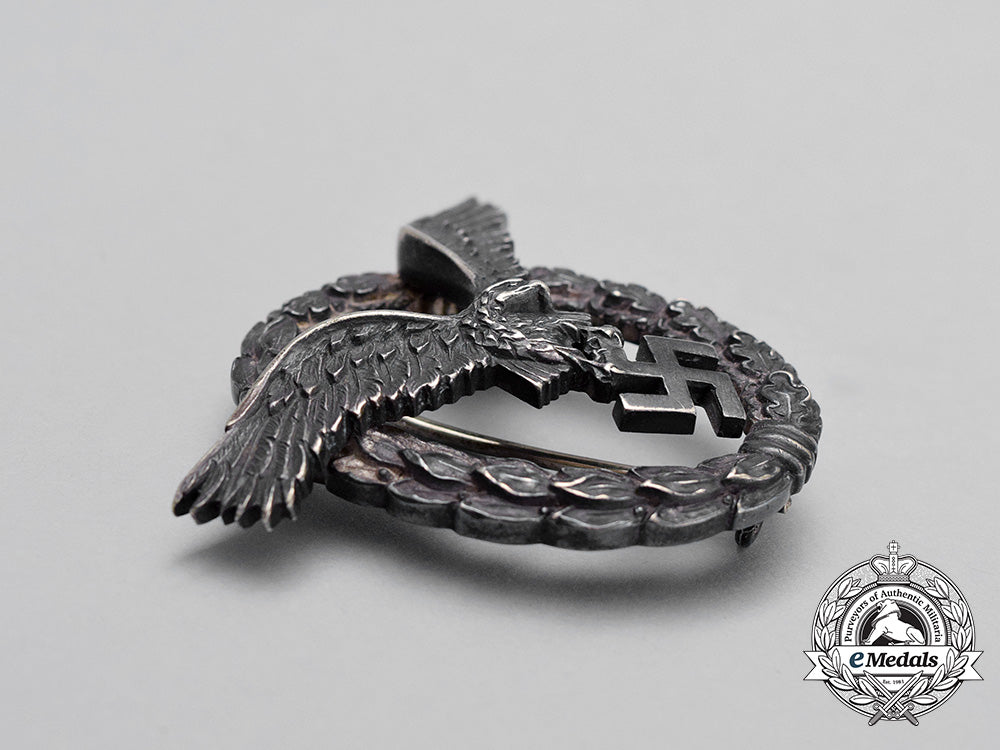 a_fine_early_quality_manufacture_cased_luftwaffe_pilot’s_badge_by_wilhelm_deumer_bb_4418