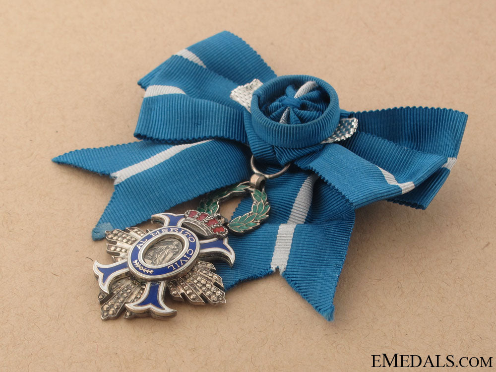 an_honorary_l.v.o._group_of_five_awarded_to_mrs_vigdis_bjarnadottir_bdo307c