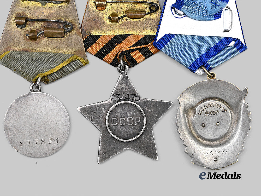 russia,_soviet_union._a_mixed_lot_of_orders_and_medals_for_military_and_labour_service_e_medals__e_u24589_6