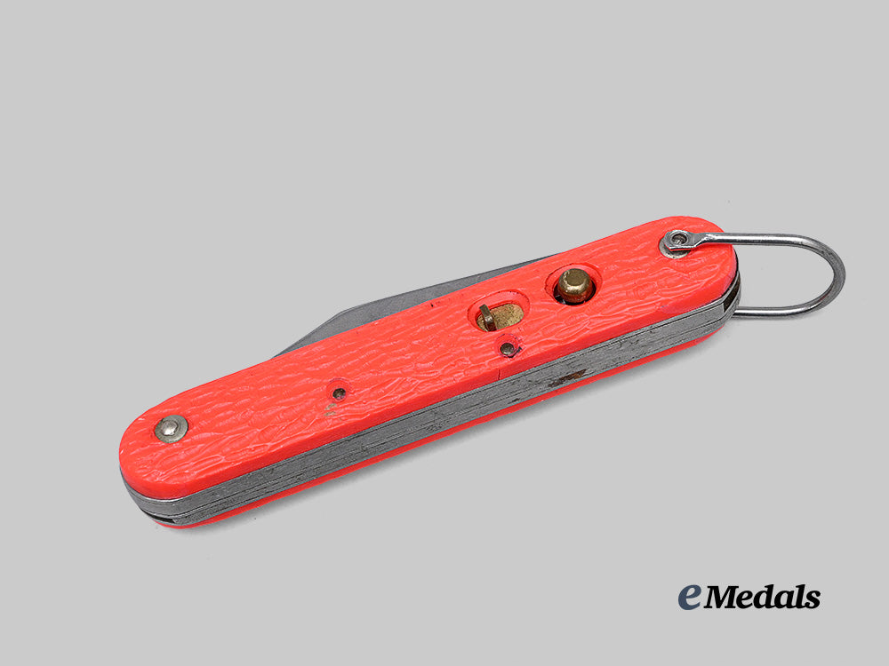 united_states._an_m_c1_paratrooper_switchblade,_by_camillus_e_medals__w8679._j_p_g_2