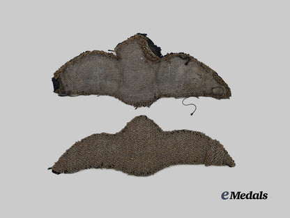 united_kingdom._a_lot_of_two_r_a_f_pilot_wings_and_an8th_army_formation_patch_e_medals__g_b8506_3