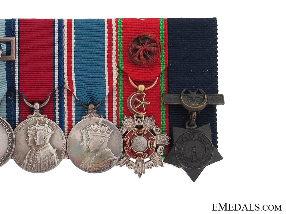 a_fine_period_miniature_group_bmm429b