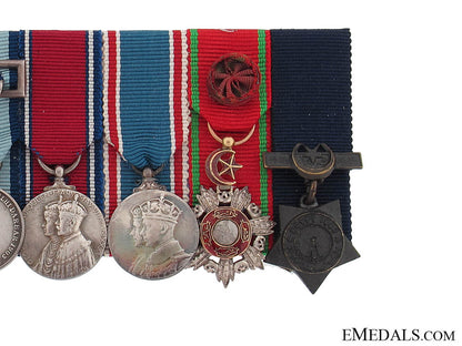 a_fine_period_miniature_group_bmm429b