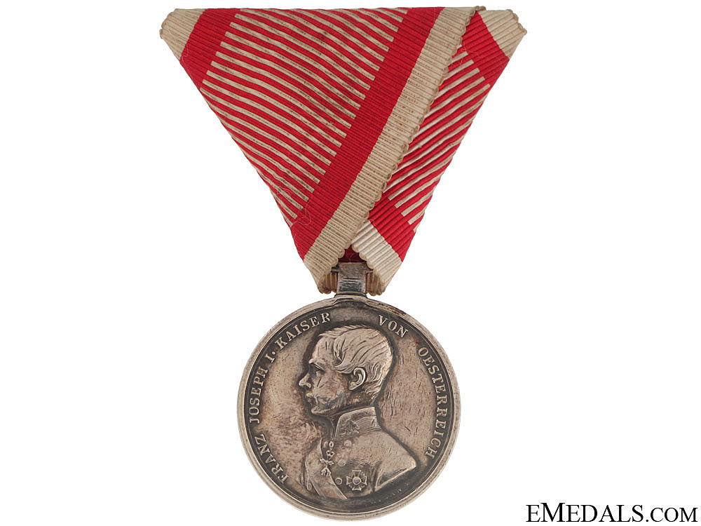 bravery_medal-2_nd_class_bravery_medal____5088093046382