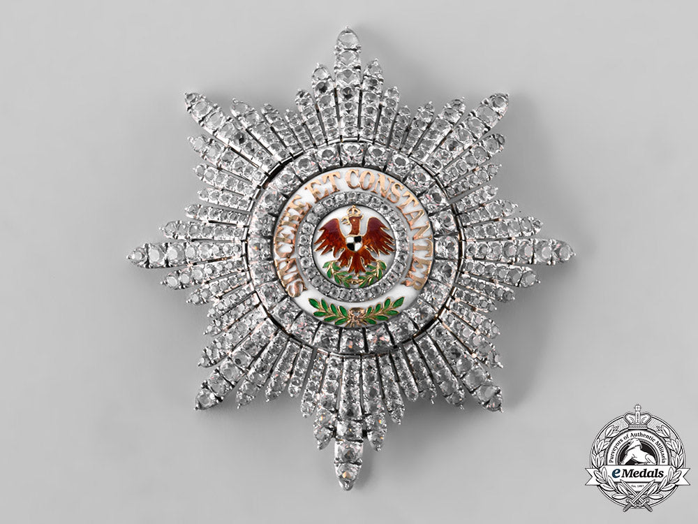 prussia,_kingdom._an_order_of_the_red_eagle,_i_class_star_in_silver,_gold_and_brilliance,_c.1860_bt56_1_lo_001