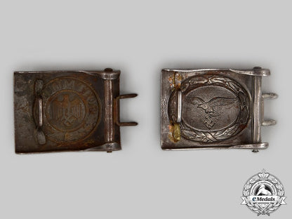 germany,_wehrmacht._a_pair_of_enlisted_personnel_belt_buckles_buckles_back_edited