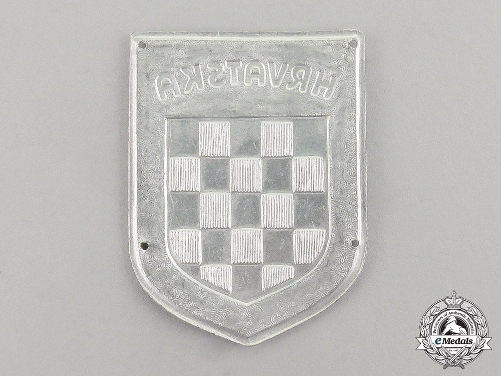 croatia._an_italian-_croatian_legion_badge,_c.1941_c17-019_1
