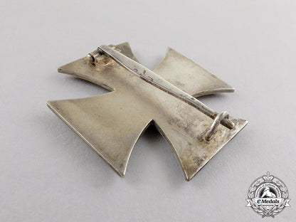 germany._an_iron_cross1939_first_class_in_its_case_of_issue_c17-144_1