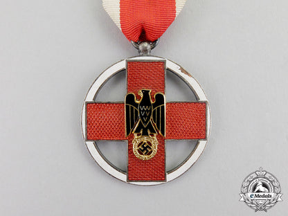 germany._a_drk(_german_red_cross)_service_medal_c17-243_1