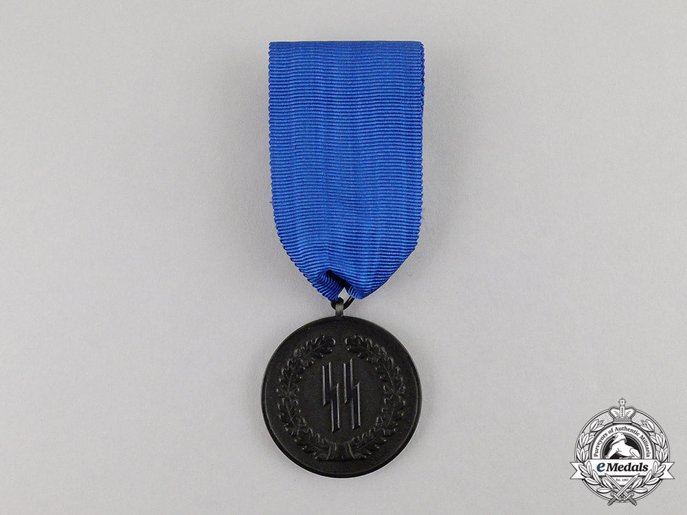 germany._a_mint_ss4-_year_long_service_award_in_its_original_case_of_issue_c17-294_1