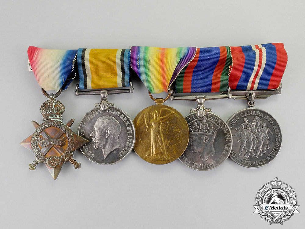 canada._a_family_group;_seaforth_highlanders&_cameron_highlanders_c17-306