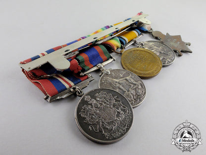 canada._a_family_group;_seaforth_highlanders&_cameron_highlanders_c17-309
