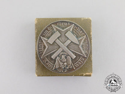 germany._a_rare_mine_rescue_medal_in_its_presentation_box_of_issue_c17-317_2_1_1