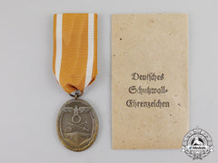 Germany. A West Wall Medal In Its Packet Of Issue By C. Poellath