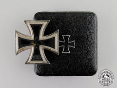 Germany. An Iron Cross 1939 First Class In Its Presentation Case; Brass Core Version
