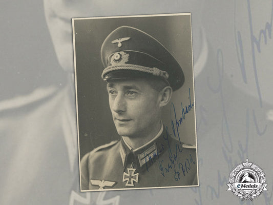 germany._a_wartime_signed_studio_portrait_of_kc_winner,_fallschirm_artillery_regiment1_c17-333_1