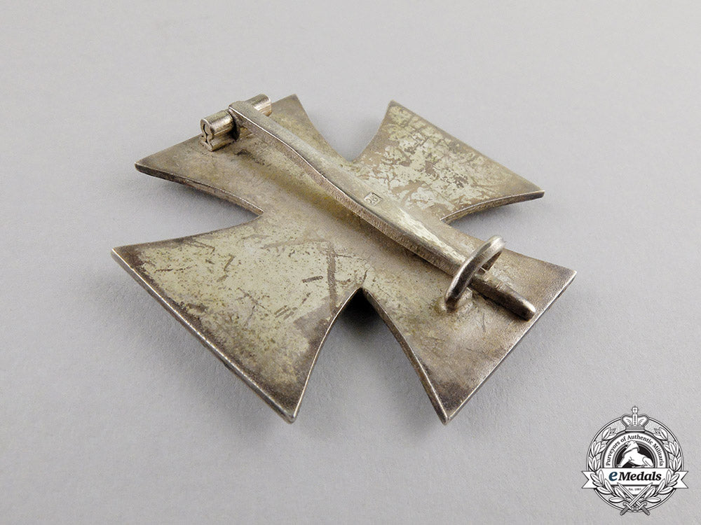 germany._an_iron_cross1939_first_class_by_b.h._mayer_of_pforzheim_c17-3399