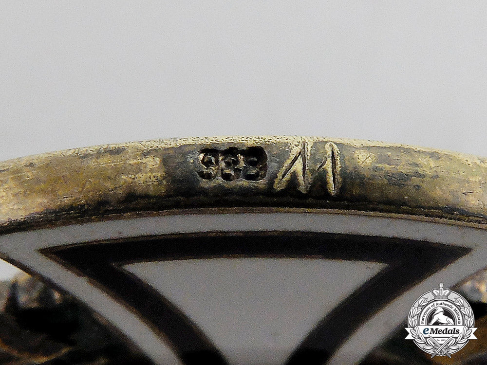 prussia._a_royal_houseorder_of_hohenzollern,_knight’s_cross_with_swords,_by_wagner_c17-3440