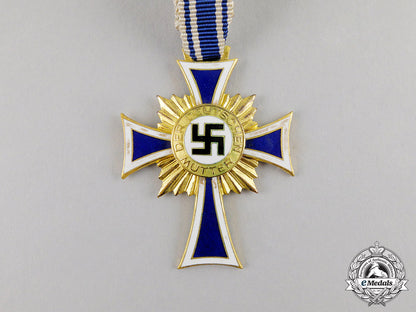 germany._a_gold_grade_mother’s_cross_by_c.e._juncker_c17-3455
