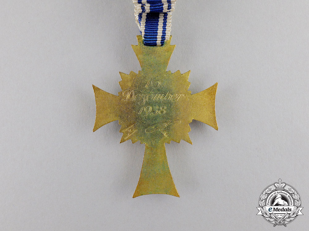 germany._a_gold_grade_mother’s_cross_by_c.e._juncker_c17-3456