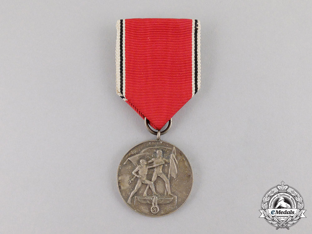 germany._a1938_austria_anschluss_commemorative_medal_in_its_case_of_issue_c17-351_1