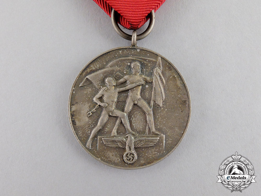 germany._a1938_austria_anschluss_commemorative_medal_in_its_case_of_issue_c17-352_1