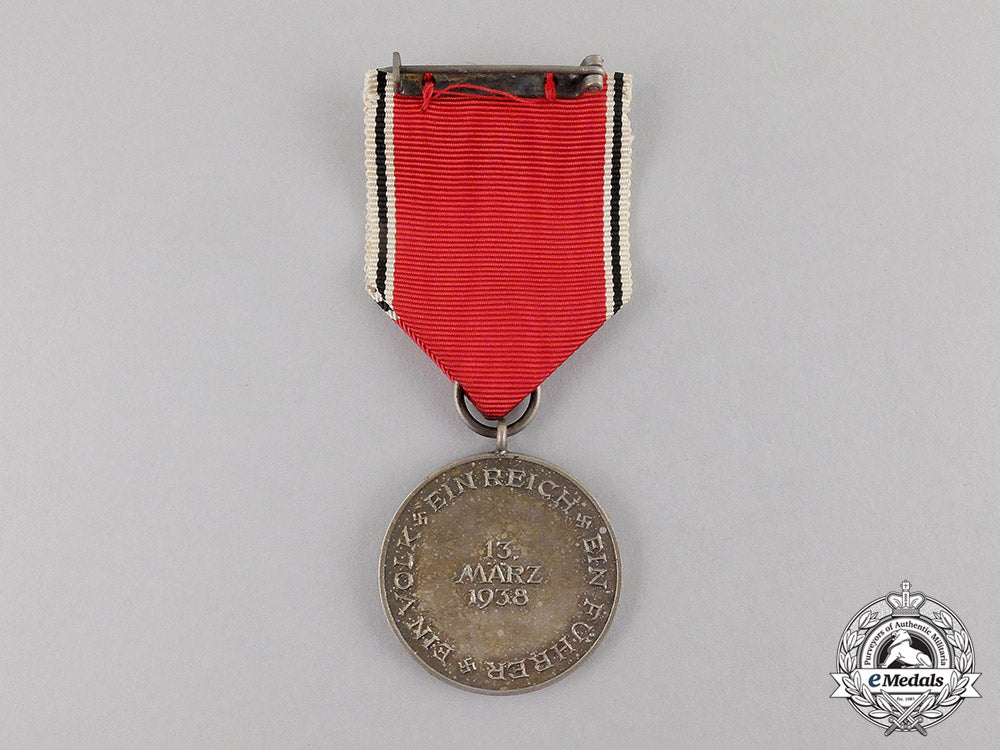 germany._a1938_austria_anschluss_commemorative_medal_in_its_case_of_issue_c17-354_1