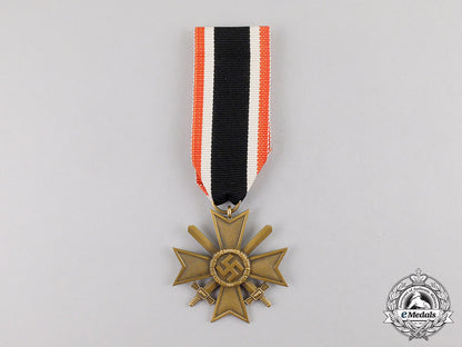 germany._a_mint_and_unissued_war_merit_cross_second_class_with_swords&_packet_by_k._quenzer_c17-365_1