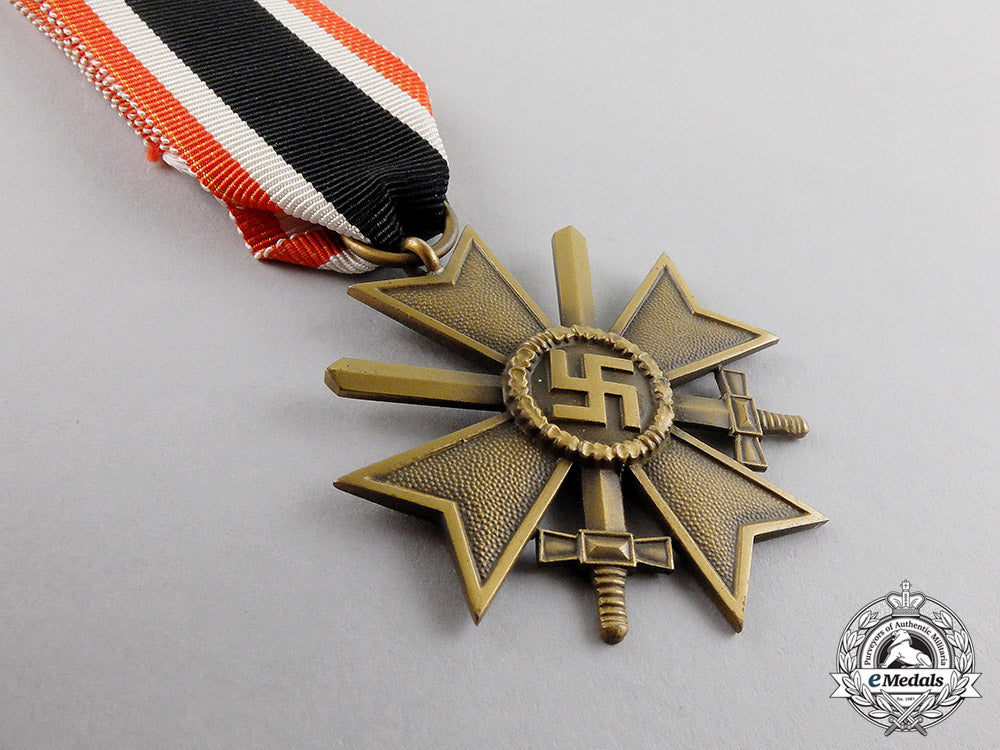 germany._a_mint_and_unissued_war_merit_cross_second_class_with_swords&_packet_by_k._quenzer_c17-367_1