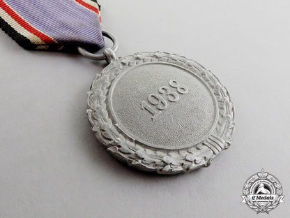 germany._an_air_raid_defence“_luftschutz”_medal;_second_class;_light_version_c17-3959