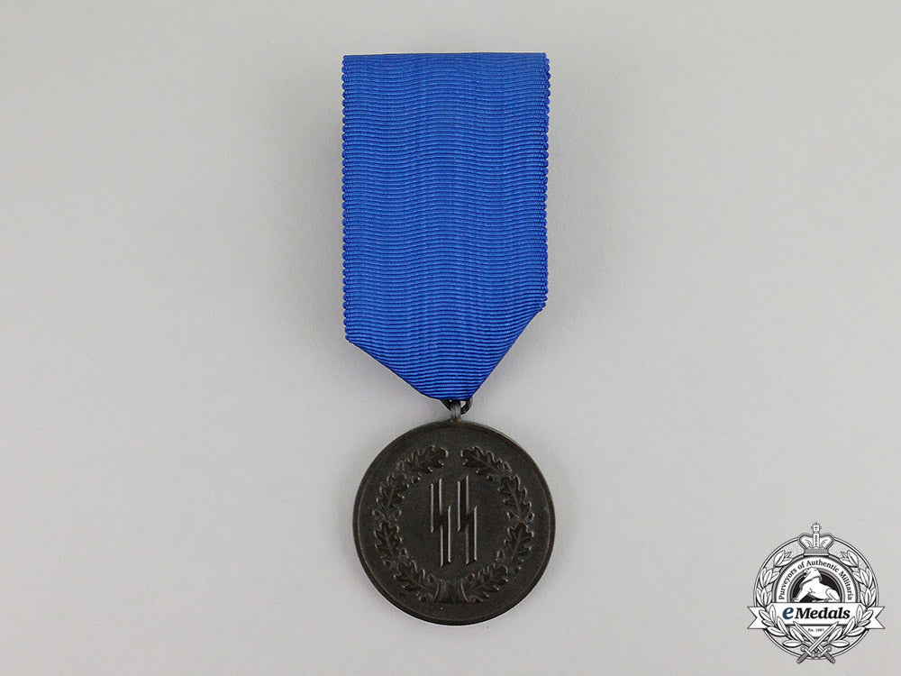 germany,_ss._a4-_year_long_service_award_in_its_original_case_of_issue_c17-396_1