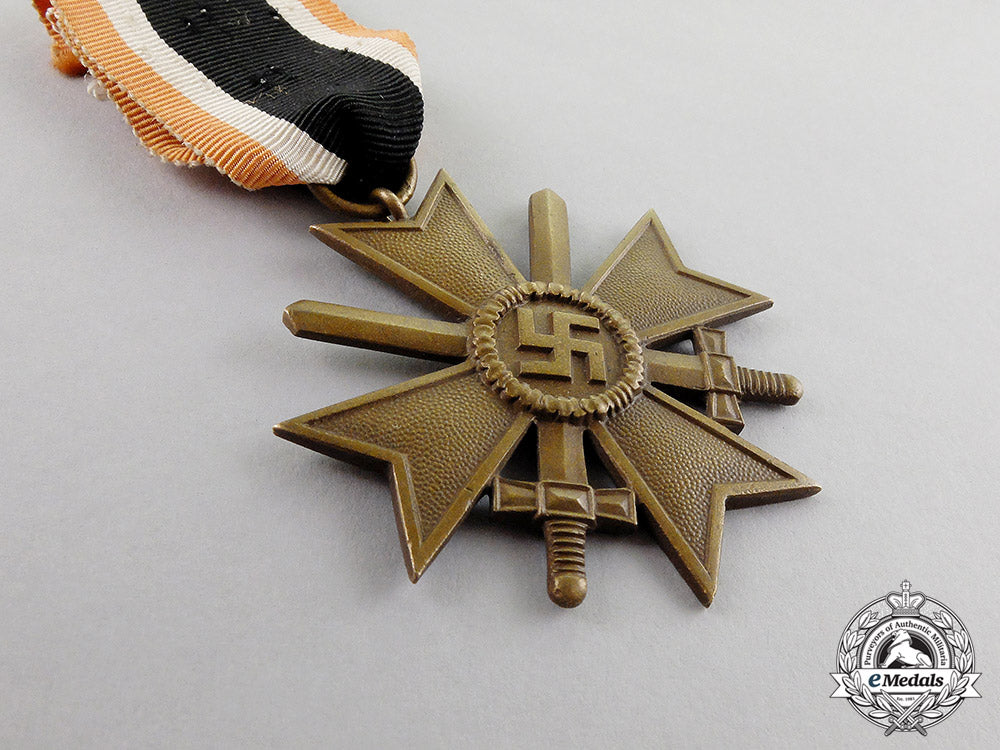 germany._a_war_merit_cross_second_class_with_swords_by_grossmann&_co._c17-4017