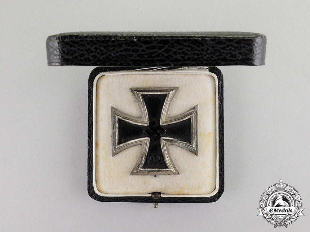 germany._an_iron_cross1939_first_class_in_case_of_issue_c17-4091