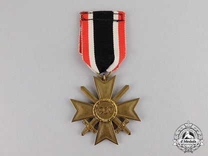 germany._a_packeted_war_merit_cross_second_class_with_swords,_by_glaser&_sohn_c17-4109