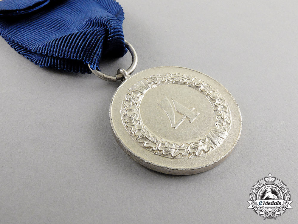 germany._two1957_version_medals_and_awards_c17-4142