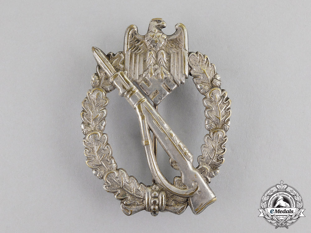 germany._an_early_example_silver_grade_infantry_assault_badge_in_tombac_c17-4168